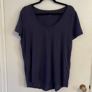 Athleta Scoop Neck Navy Short Sleeve Top size XL